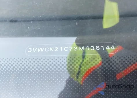 2003 Volkswagen New Beetle Gls 2.0L z USA, uszkodzony, nr VIN 3VWCK21C73M436144